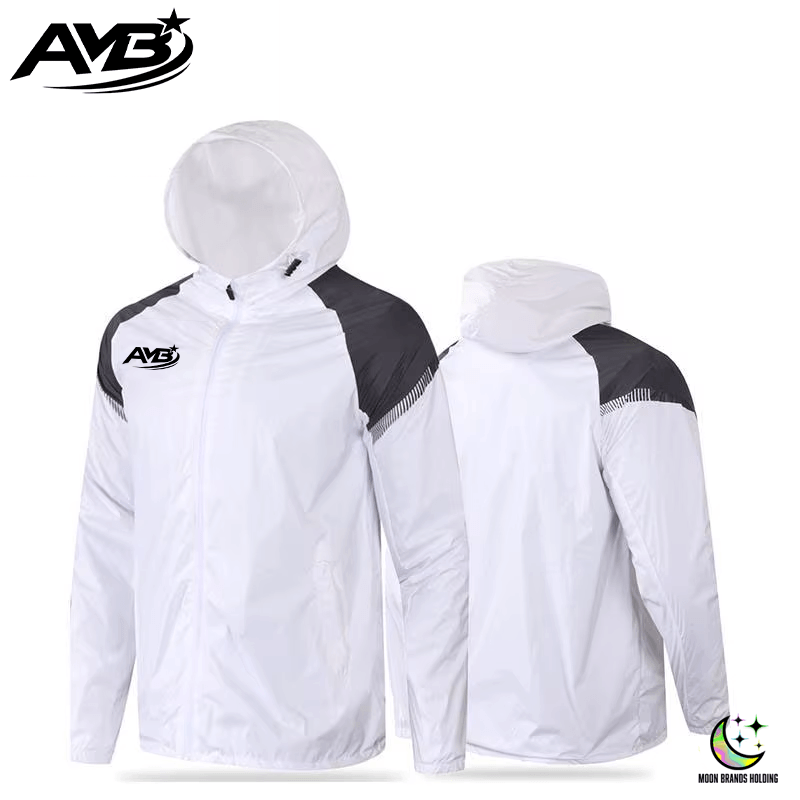 Daniela R - AMB Regenjacke